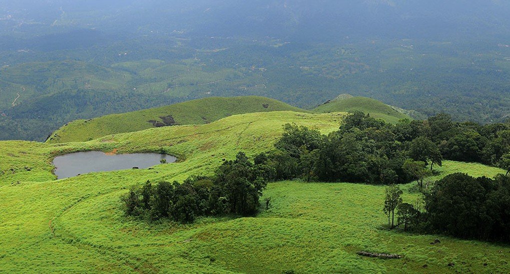 Chembra Peak Heart Lake, Wayanad, Kerala - Vushii.com Chembra Peak Heart Lake, Wayanad, Kerala - Vushii.com